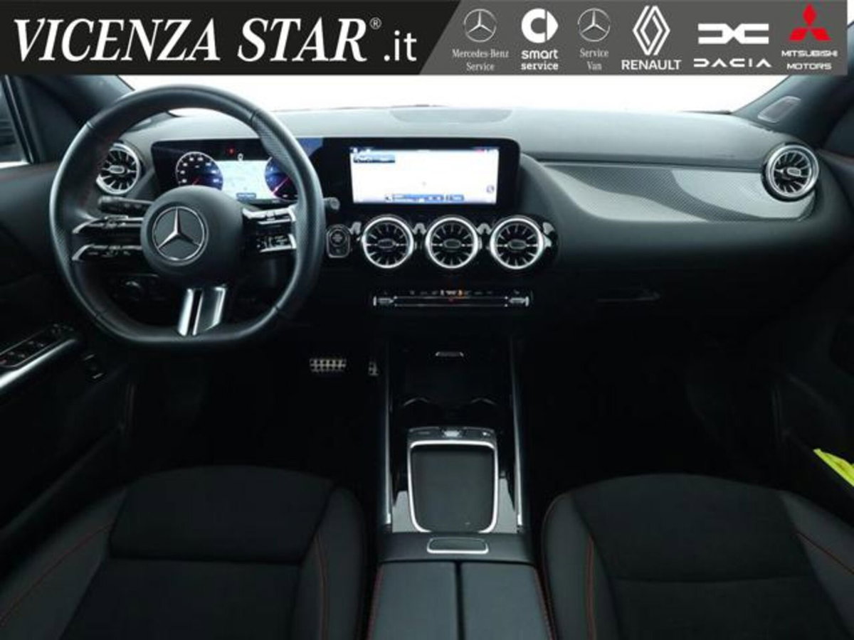 Mercedes-Benz GLA SUV 200 d AMG Line Premium Plus 4matic auto (7)