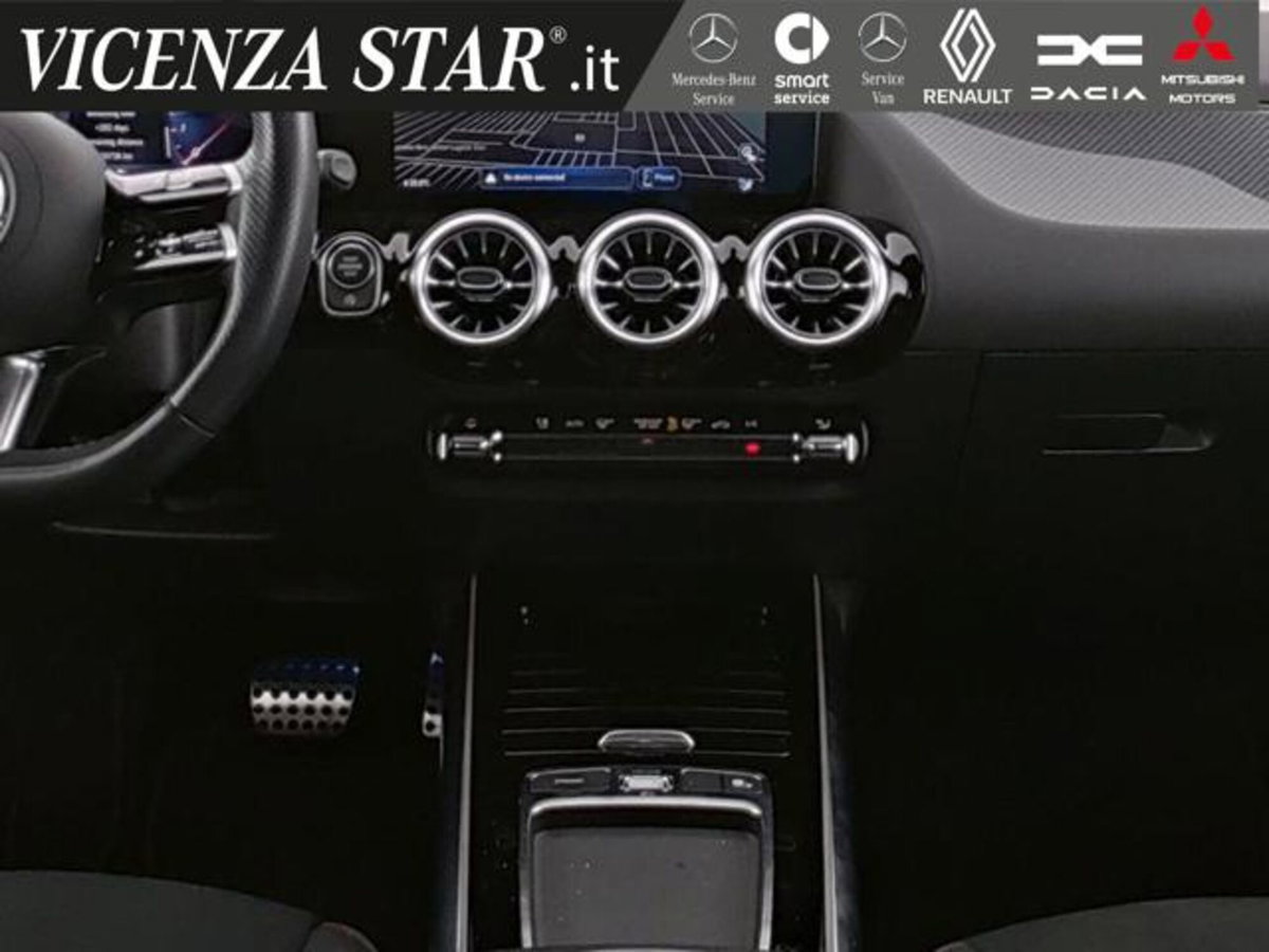 Mercedes-Benz GLA SUV 200 d AMG Line Premium Plus 4matic auto (7)