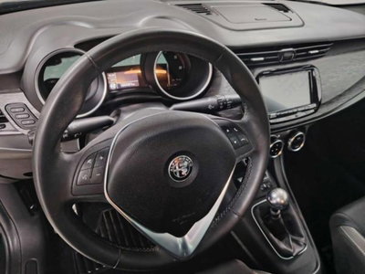 Alfa Romeo Giulietta 1.6 JTDm Giulietta 120cv (6)