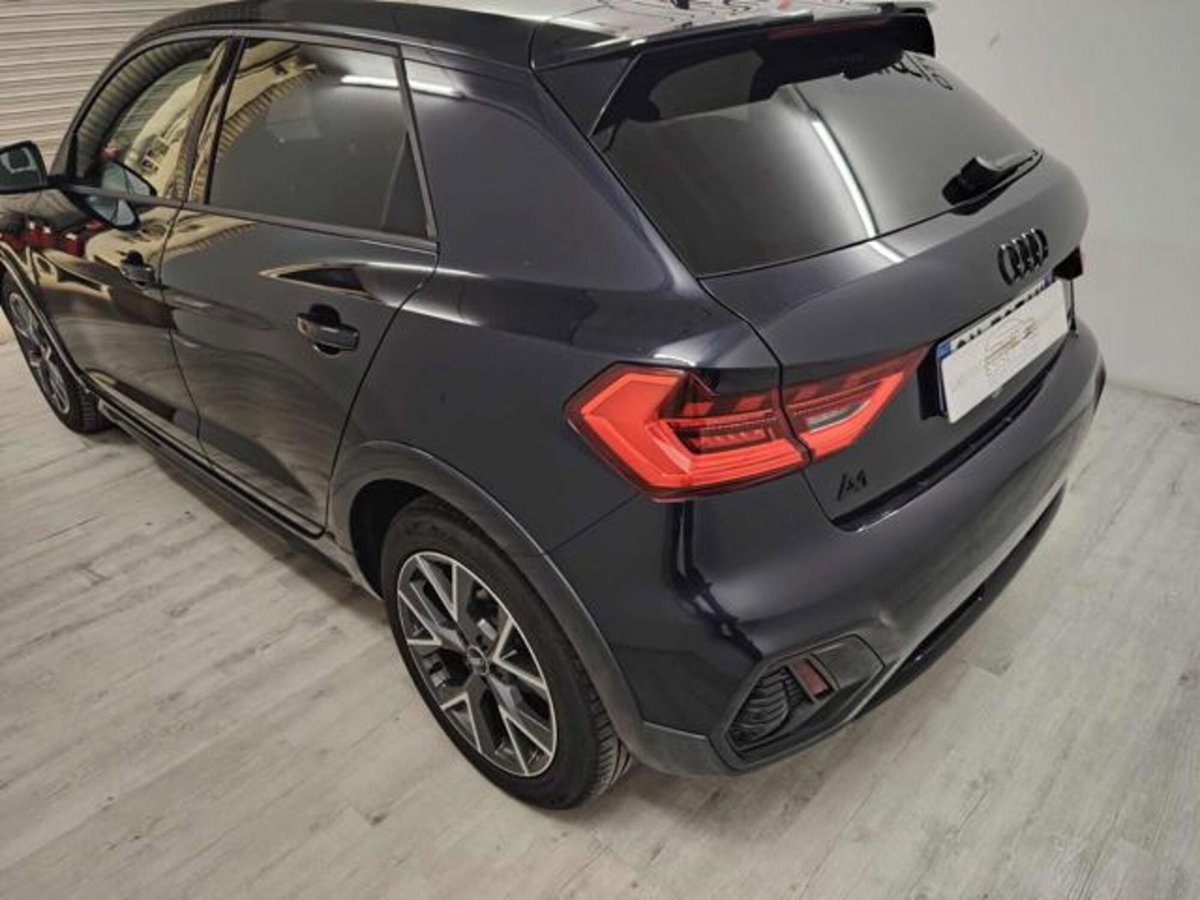 Audi A1 allstreet allstreet 35 TFSI S tronic Identity Contrast (3)