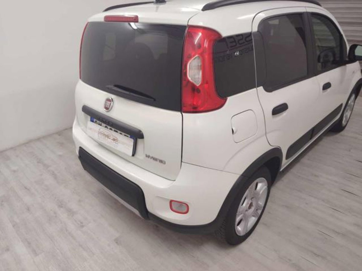 Fiat Panda 1.0 firefly hybrid s&s 70cv 5p.ti (4)