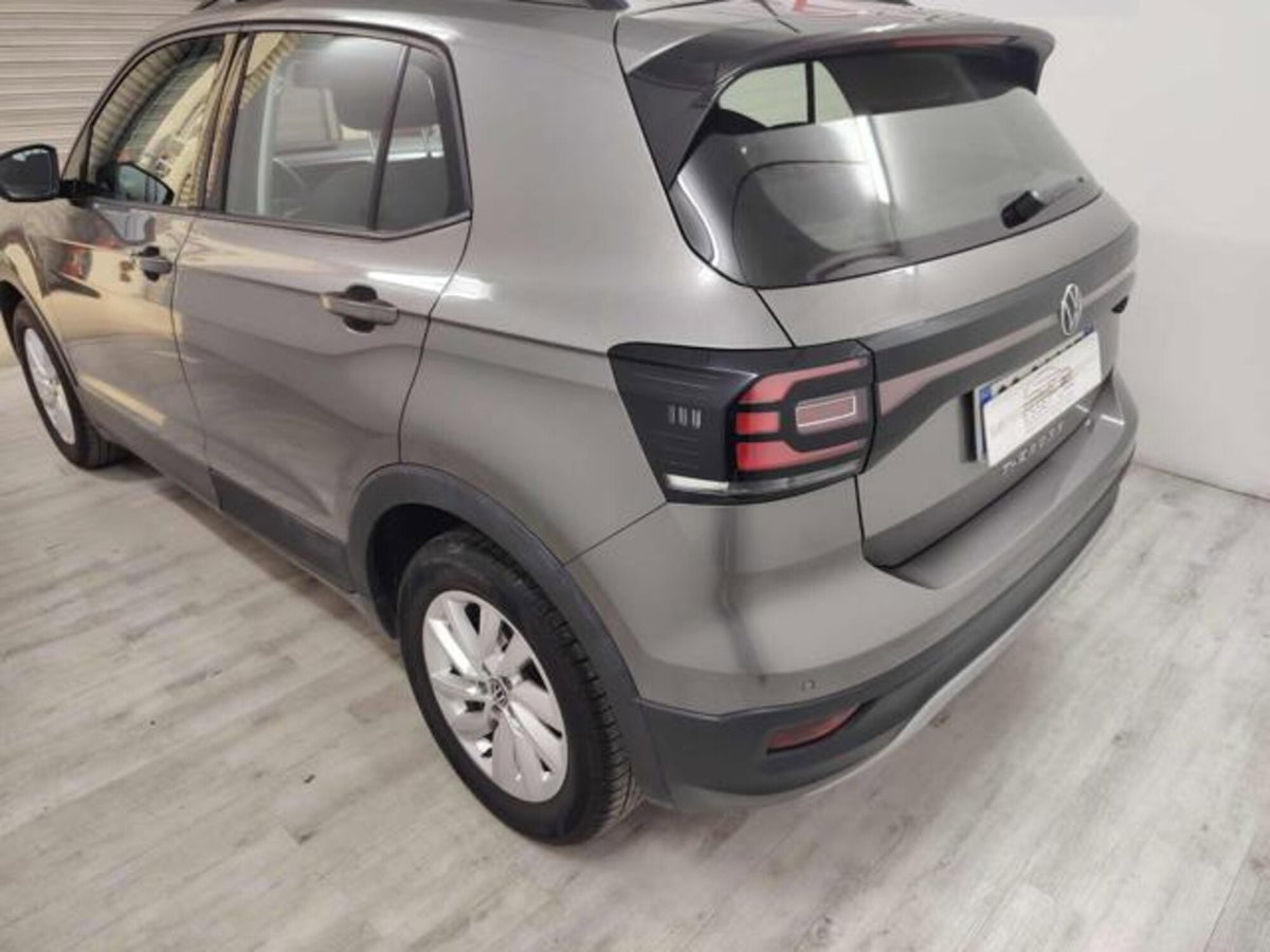 Volkswagen T-Cross 1.0 TSI 110 CV Sport (4)