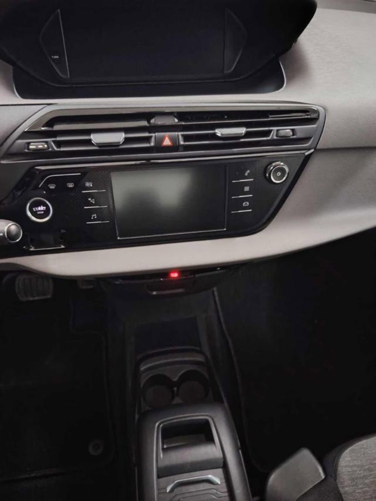Citroen C4 Picasso BlueHDi 120 S&S EAT6 Shine (8)