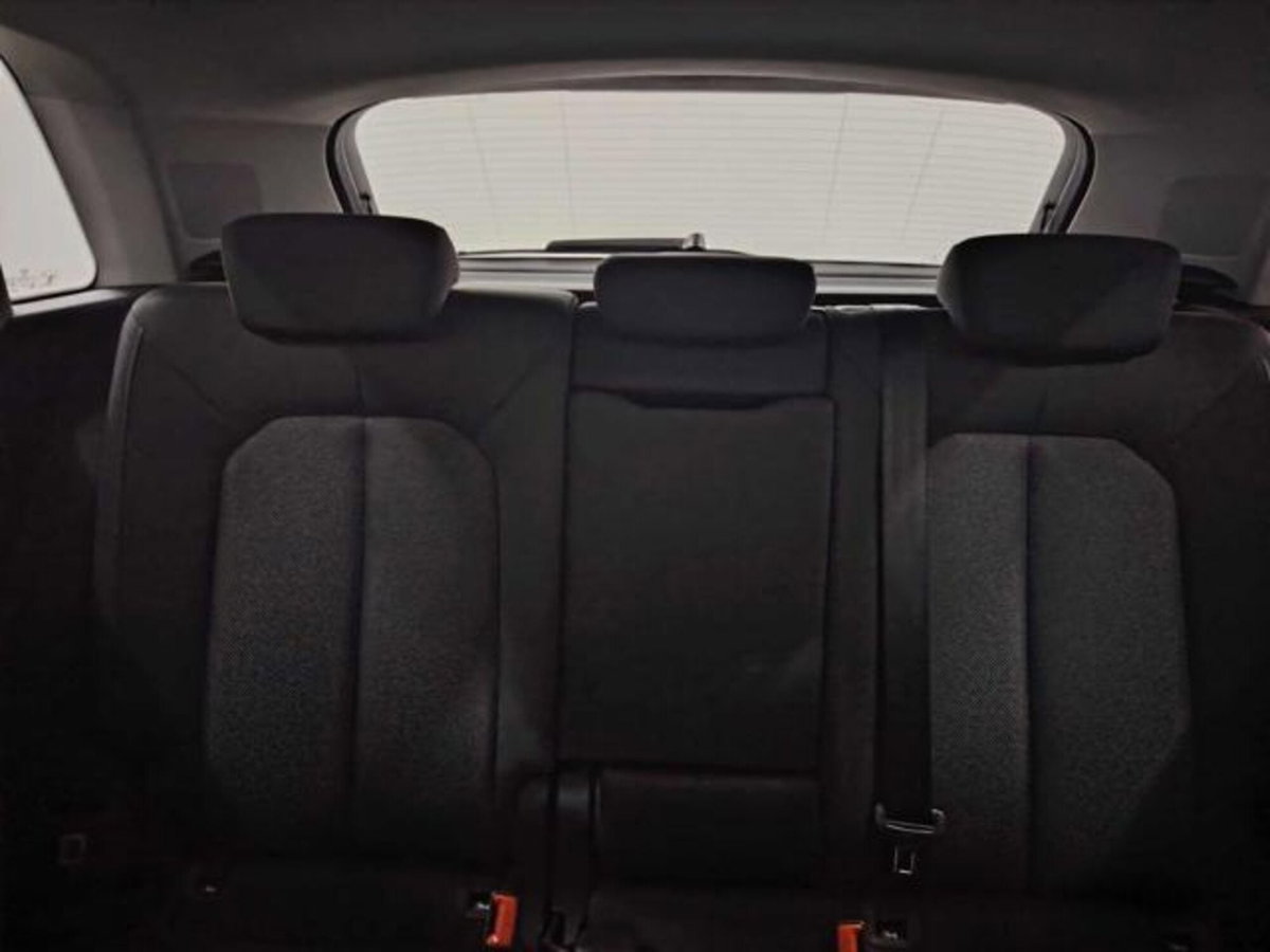 Audi Q3 35 TFSI S tronic Business (9)