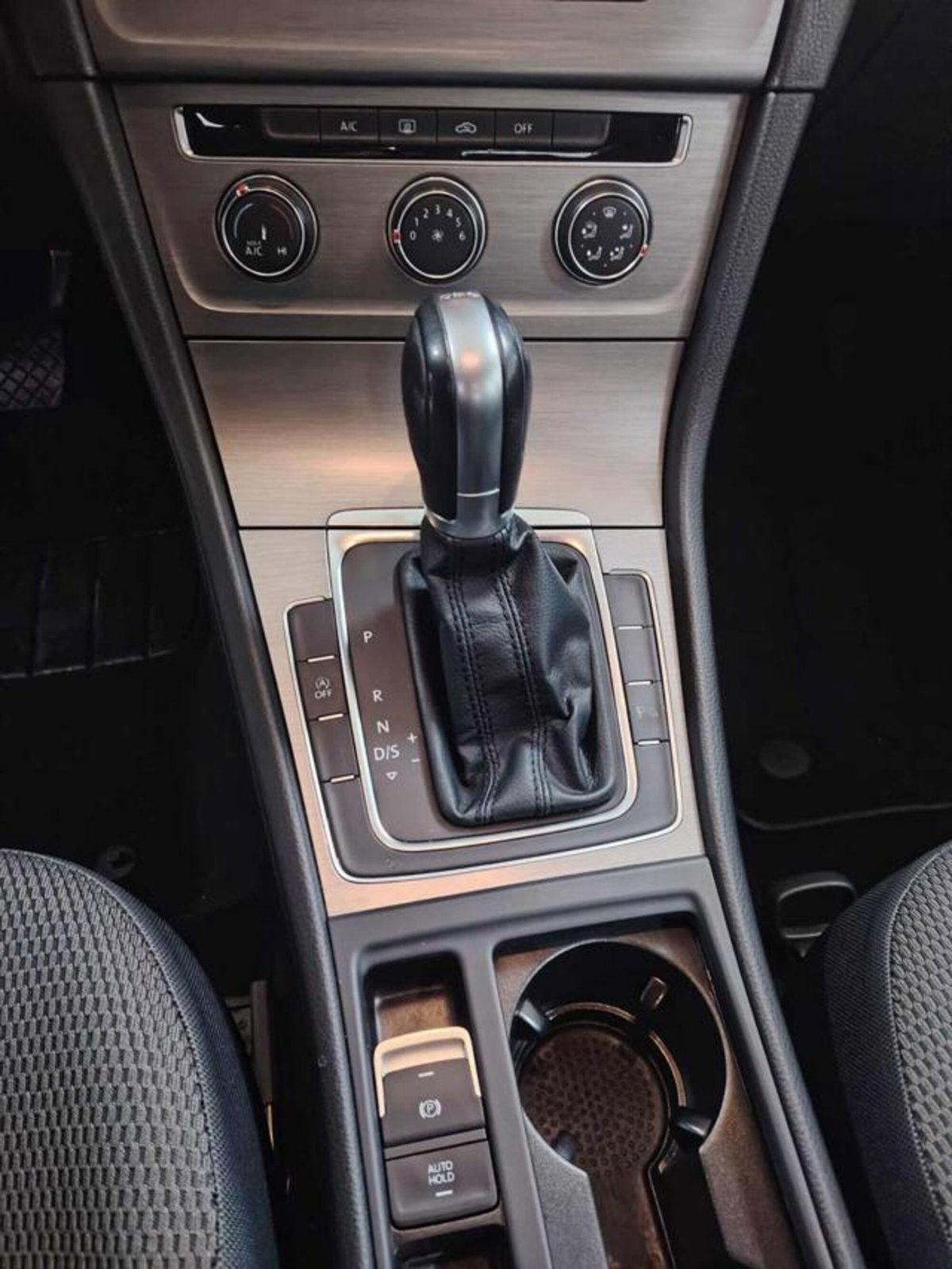 Volkswagen Golf 1.6 TDI 110 CV DSG 5p. Comfortline BlueMotion Tech. (7)