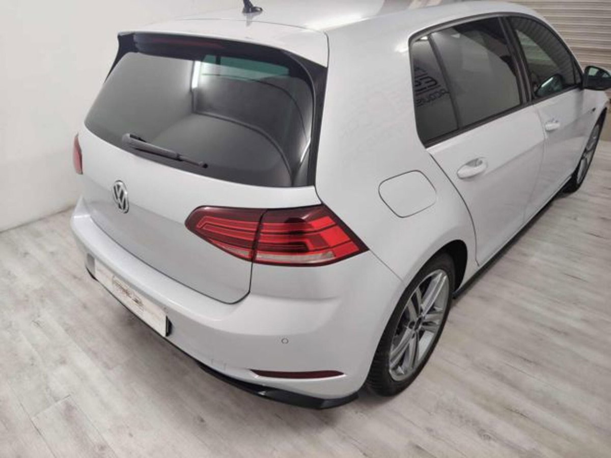 Volkswagen Golf 1.6 TDI 115 CV DSG 5p. Highline BlueMotion Technology (3)