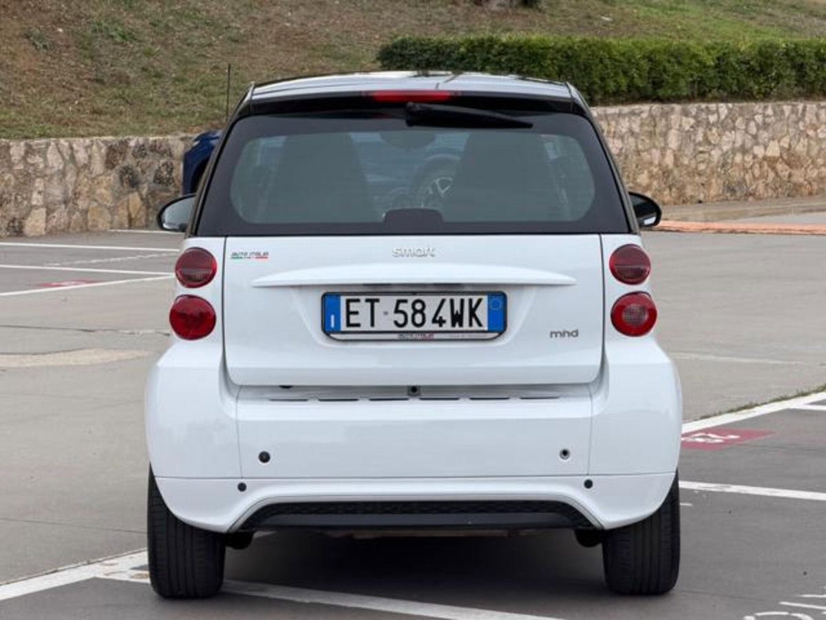 smart Fortwo 1000 52 kW MHD coupé passion (7)