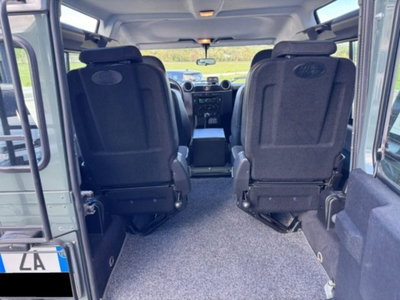 Land Rover Defender 90 2.4 TD4 Station Wagon SE (19)