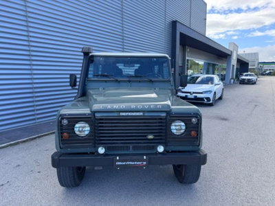 Land Rover Defender 90 2.4 TD4 Station Wagon SE (2)