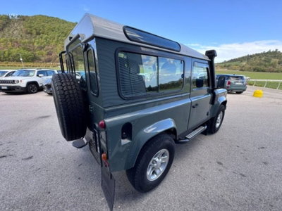 Land Rover Defender 90 2.4 TD4 Station Wagon SE (7)
