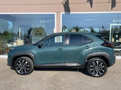 Toyota Yaris Cross 1.5h GR Sport Black Sky fwd 116cv e-cvt (3)