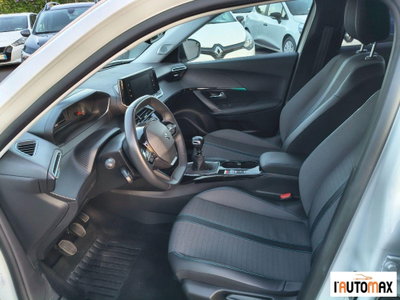 Peugeot 2008 BlueHDi 110 S&S Allure (7)