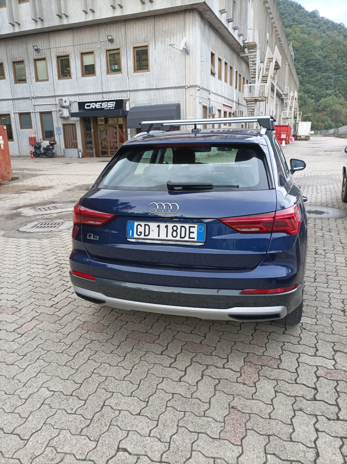 Audi Q3 35 TDI quattro S tronic Business Advanced (2)