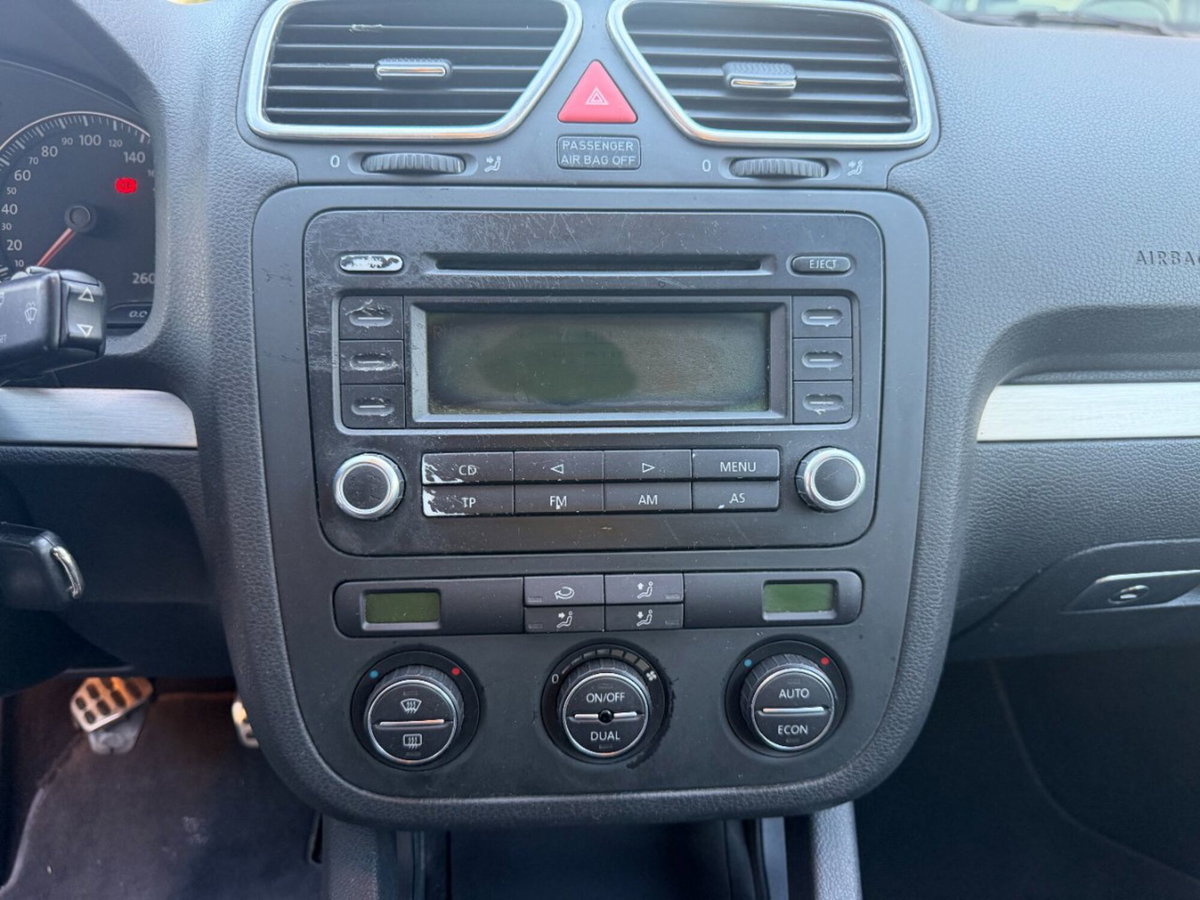 Volkswagen Eos 16V FSI (12)