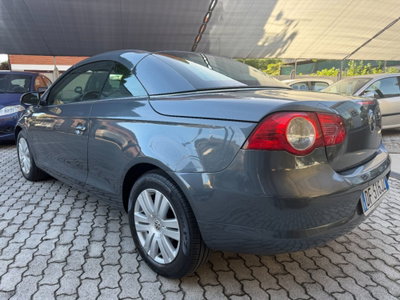 Volkswagen Eos 16V FSI (3)