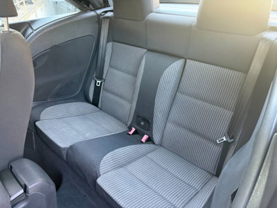 Volkswagen Eos 16V FSI (8)