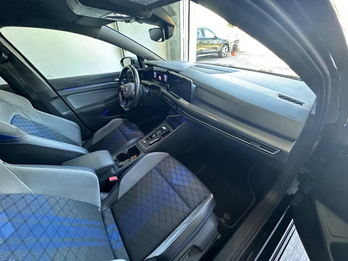 Volkswagen Golf 2.0 TSI R DSG 4Motion (20)