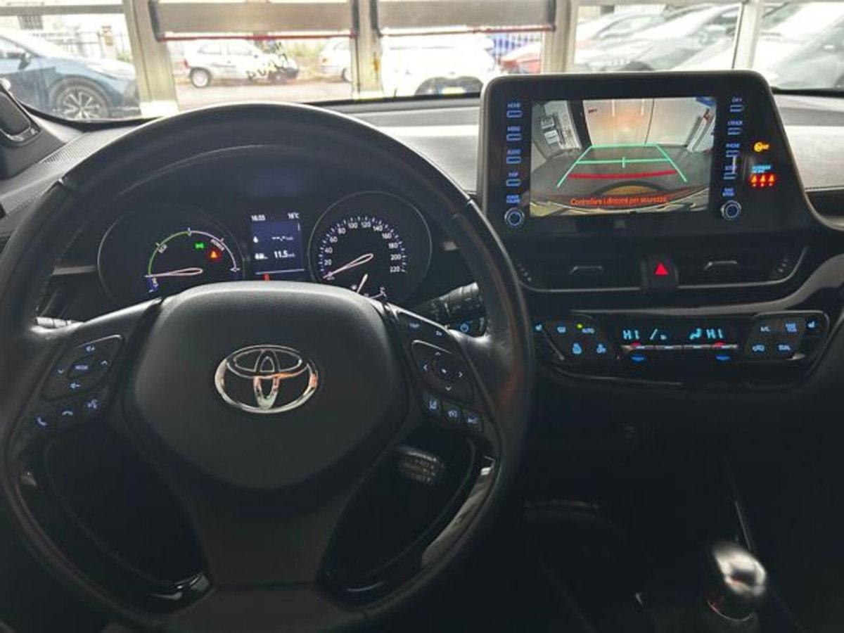 Toyota Toyota C-HR 2.0 Hybrid E-CVT Premiere (12)