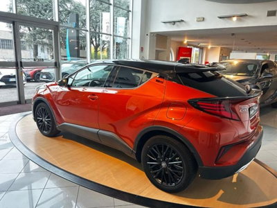 Toyota Toyota C-HR 2.0 Hybrid E-CVT Premiere (4)