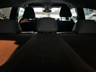 Toyota Toyota C-HR 2.0 Hybrid E-CVT Premiere (7)