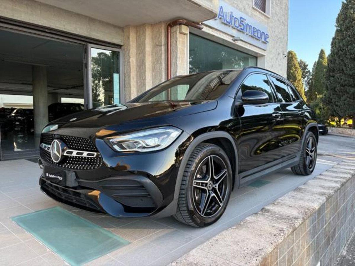 Mercedes-Benz GLA SUV 180 d Automatic Premium