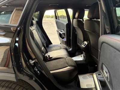 Mercedes-Benz GLA SUV 180 d Automatic Premium (11)