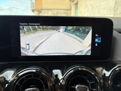 Mercedes-Benz GLA SUV 180 d Business Extra auto (14)