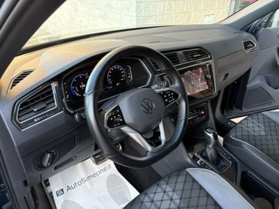 Volkswagen Tiguan 2.0 TDI 150 CV SCR DSG 4MOTION R-Line (12)