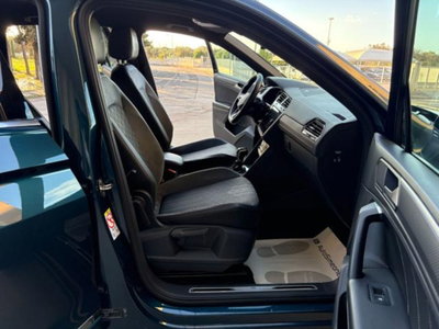 Volkswagen Tiguan 2.0 TDI 150 CV SCR DSG 4MOTION R-Line (9)