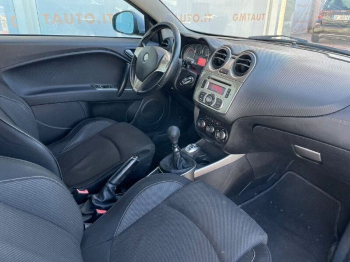 Alfa Romeo MiTo 1.6 JTDm-2 S&S Distinctive (11)