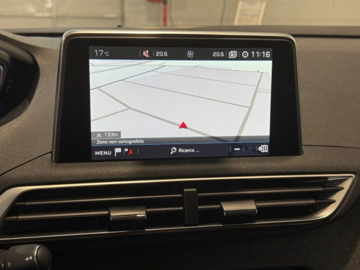 Peugeot 3008 PureTech Turbo 130 S&S EAT8 Allure (20)
