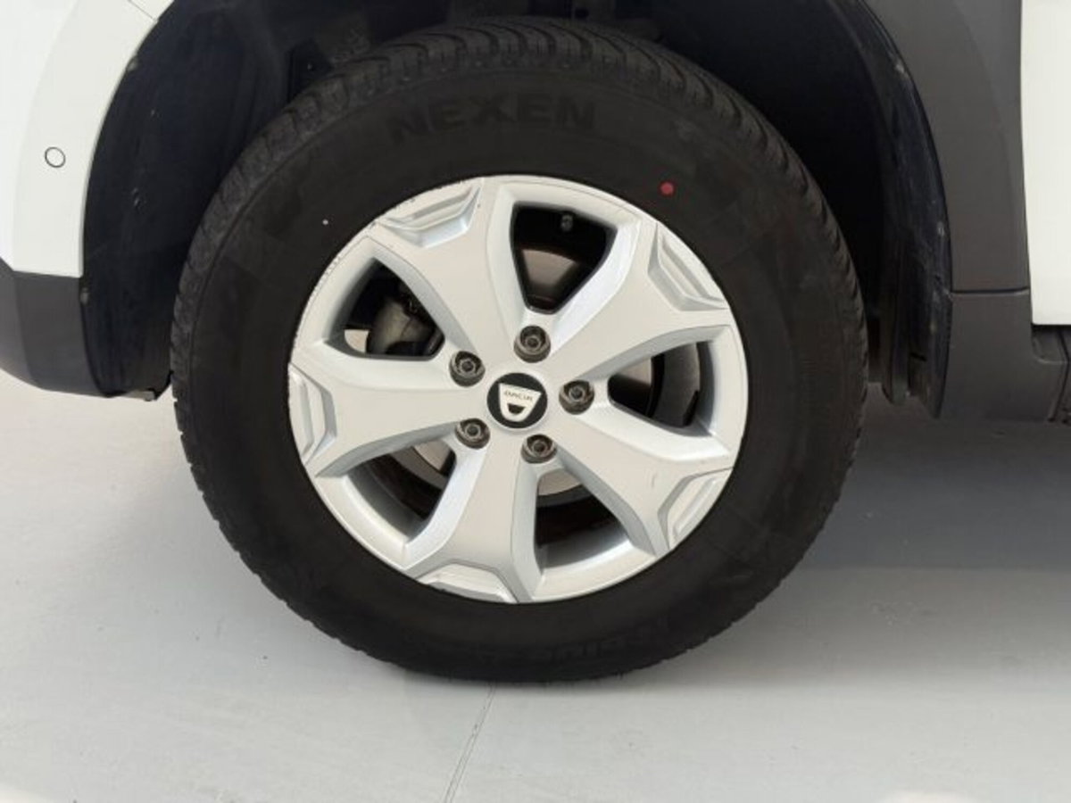 Dacia Duster 1.6 SCe GPL 4x2 Essential (15)