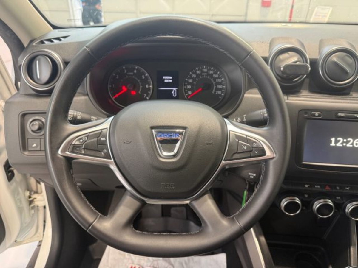 Dacia Duster 1.6 SCe GPL 4x2 Essential (17)