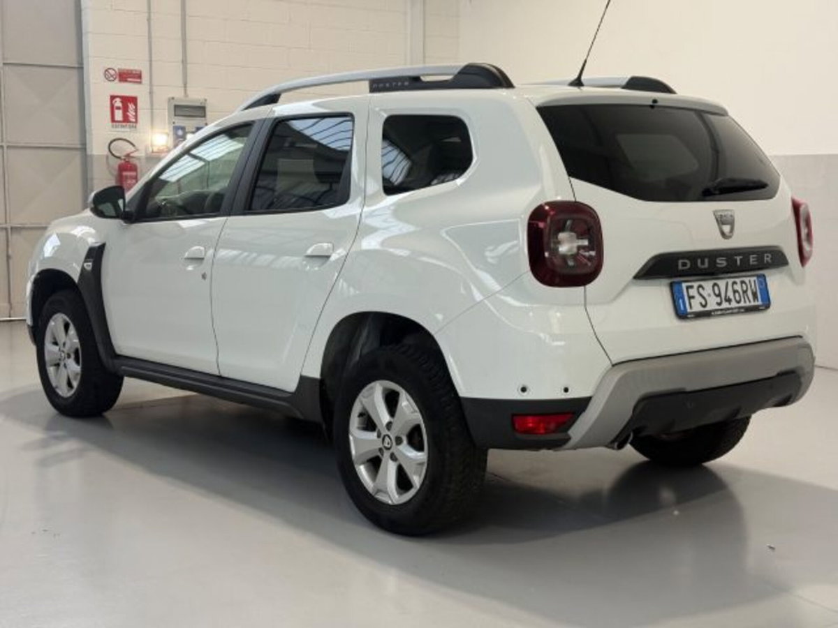 Dacia Duster 1.6 SCe GPL 4x2 Essential (7)