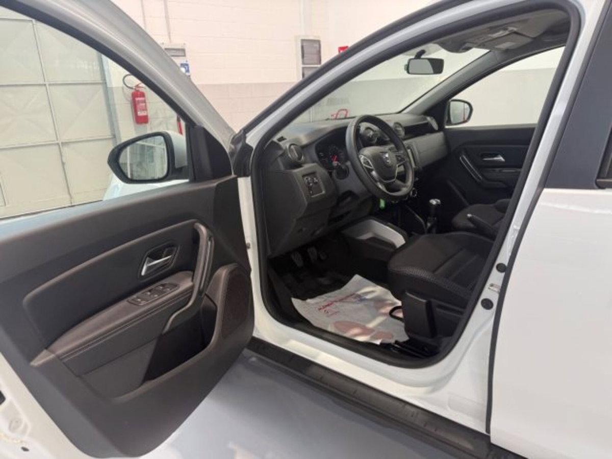 Dacia Duster 1.6 SCe GPL 4x2 Essential (9)