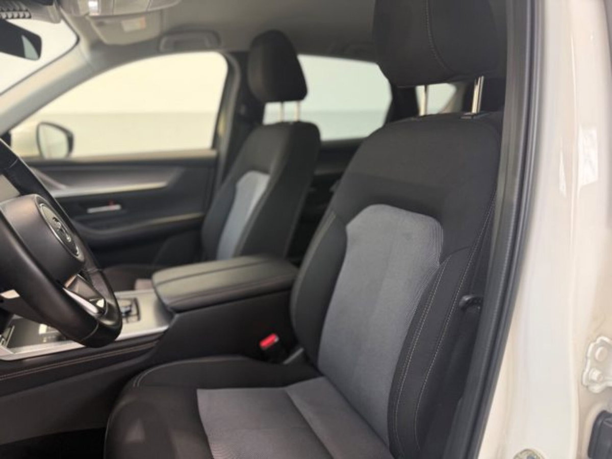 Mazda CX-60 3.3L e-Skyactiv D 200 CV M Hybrid 2WD Takumi (12)