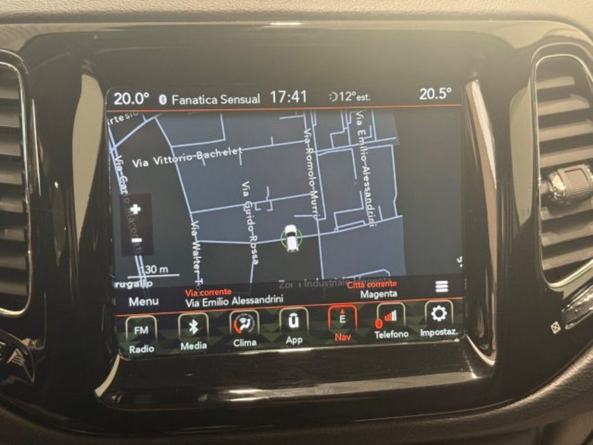 Jeep Compass 1.4 MultiAir 2WD Limited (18)