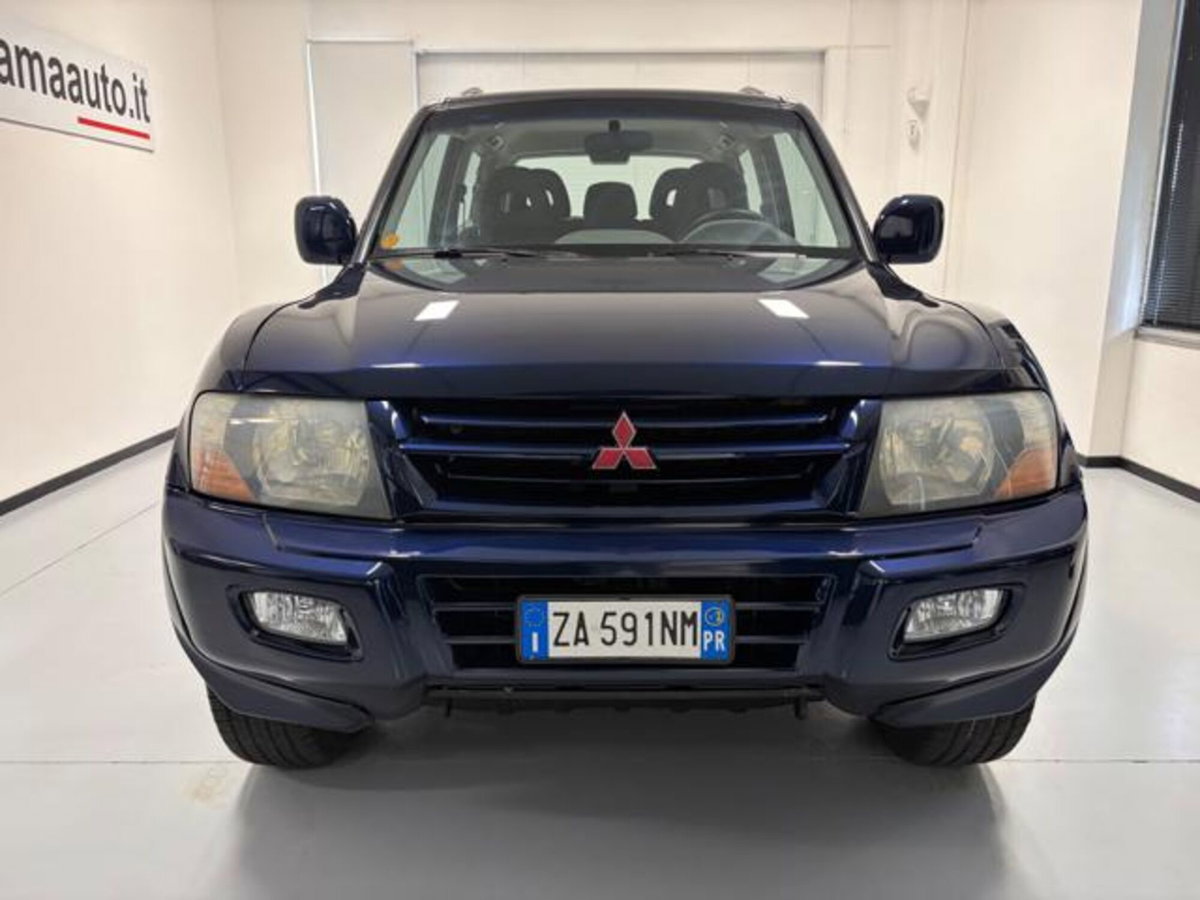 Mitsubishi Pajero 2.5 TDI 3p. GL Autocarro (2)