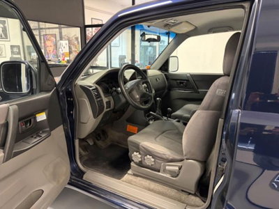 Mitsubishi Pajero 2.5 TDI 3p. GL Autocarro (7)