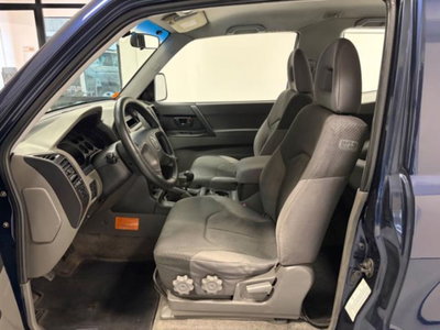 Mitsubishi Pajero 2.5 TDI 3p. GL Autocarro (8)