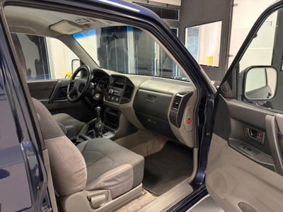 Mitsubishi Pajero 2.5 TDI 3p. GL Autocarro (9)