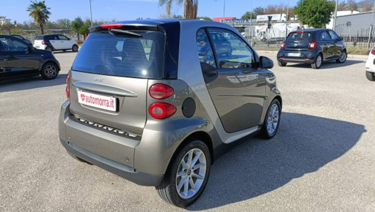 smart Fortwo 1000 52 kW MHD coupé passion (5)