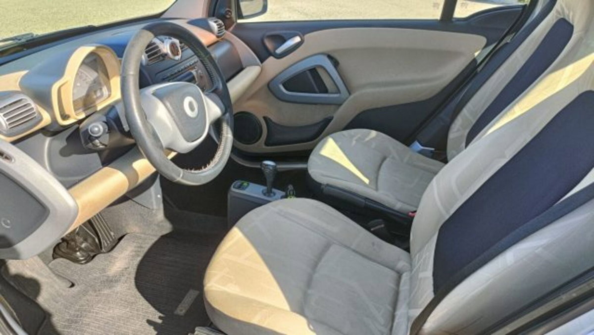 smart Fortwo 1000 52 kW MHD coupé passion (9)