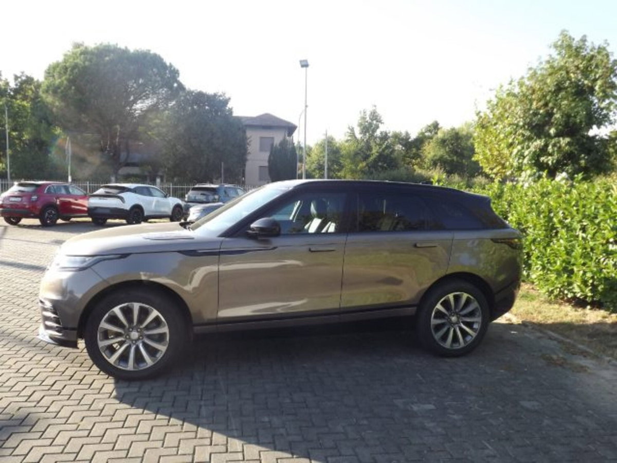 Land Rover Range Rover Velar 2.0D I4 240 CV (4)