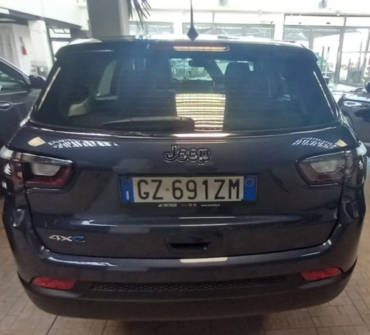 Jeep Compass 1.3 T4 190 CV PHEV AT6 4xe Longitude (4)