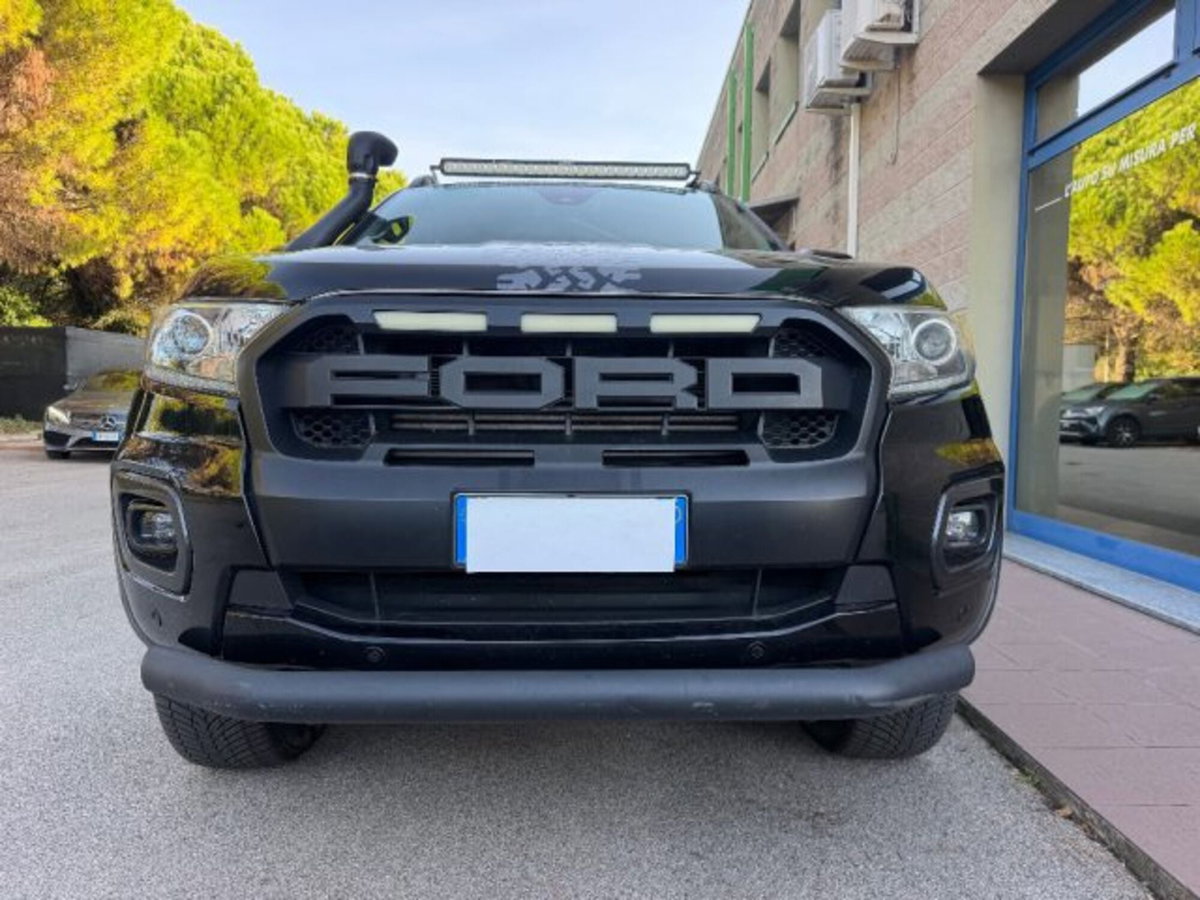 Ford Ranger Pick-up Ranger 3.2 TDCi aut. DC Limited 5pt. (5)