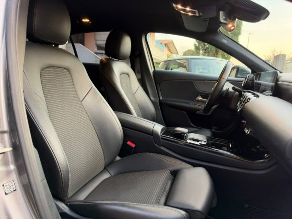 Mercedes-Benz Classe A 180 d Automatic Executive (14)