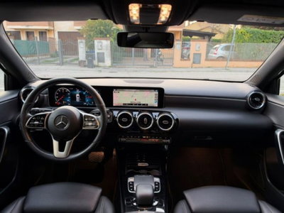 Mercedes-Benz Classe A 180 d Automatic Executive (9)