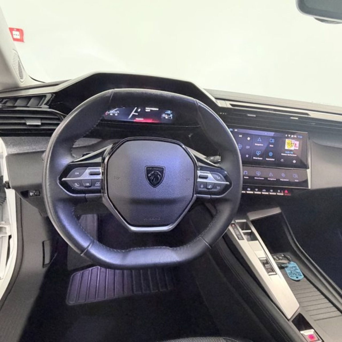 Peugeot 308 BlueHDi 130 S&S EAT8 Allure Pack (12)
