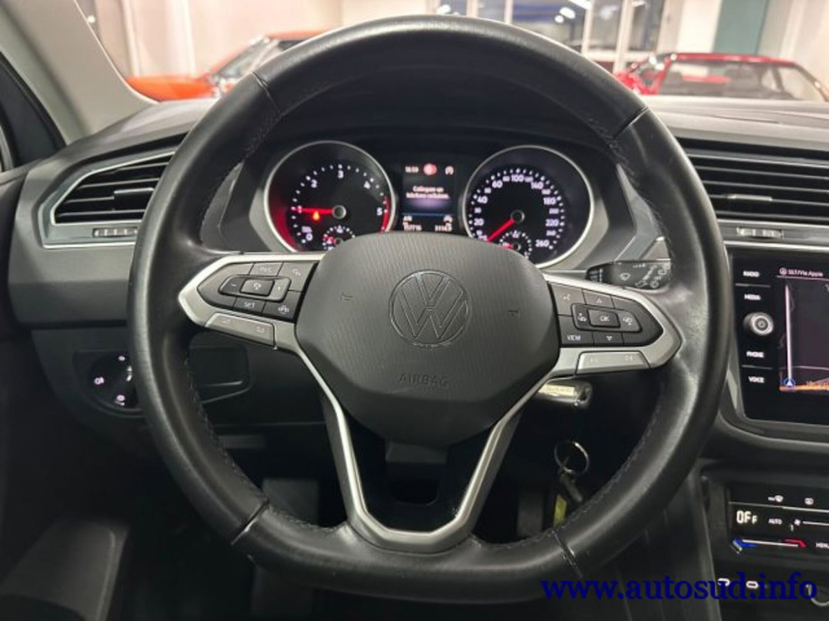 Volkswagen Tiguan 2.0 TDI SCR Life (13)